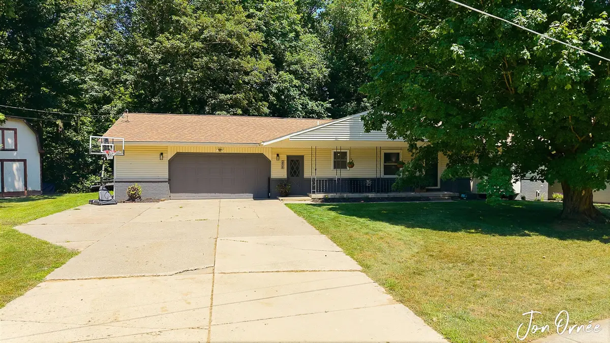 2805 New Holland, Hudsonville, MI 49426 - #1