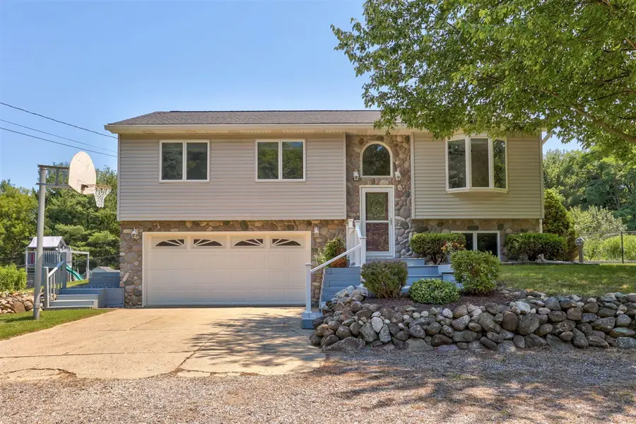 9280 Denton Hill, Fenton, MI 48430 - #2