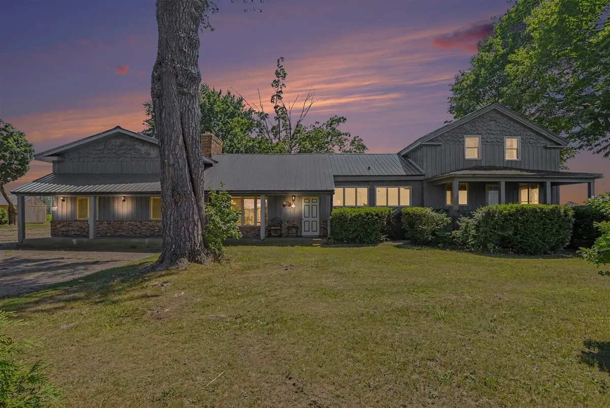 59379 Territorial, Decatur, MI 49045 - #1