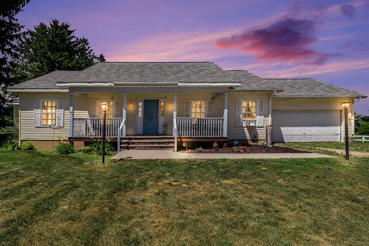 4067 W 48th, Fremont, MI 49412 - #1