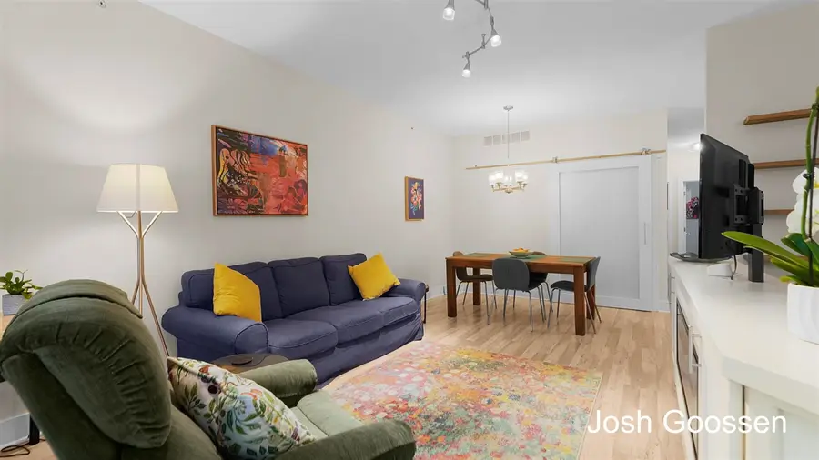 2106 Celadon #34, Grand Rapids, MI 49525 - #3