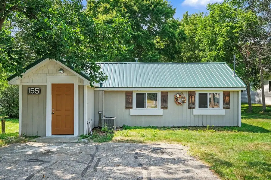 155 N 5th, Cedar Springs, MI 49319 - #3
