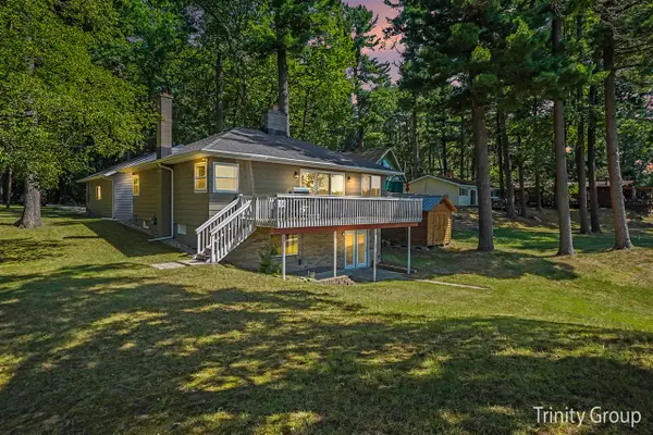 6712 E Carrigan, Newaygo, MI 49337