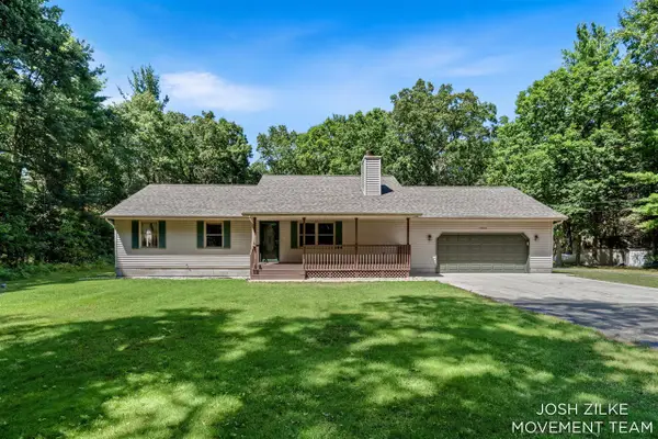 1528 Silver Creek, Whitehall, MI 49461