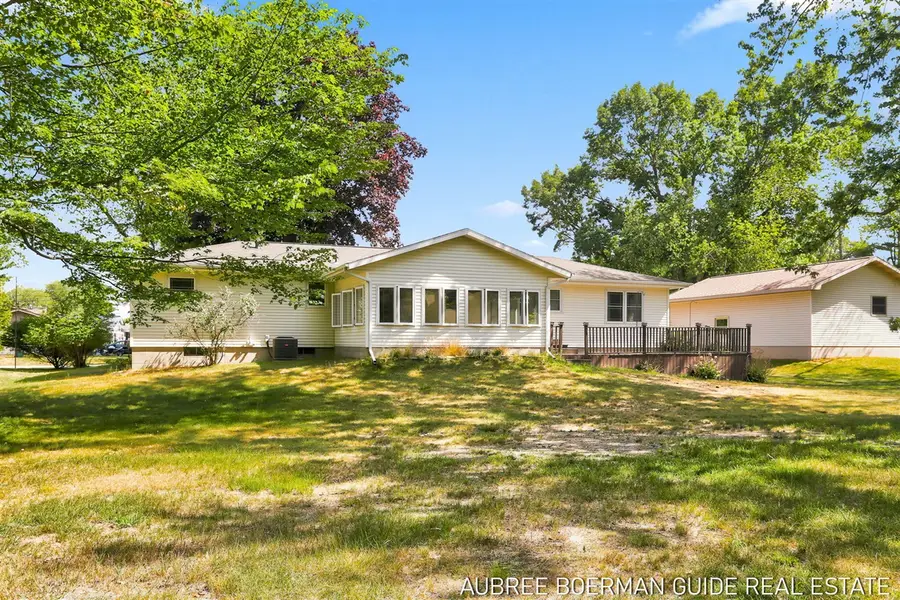 1431 Getz, Norton Shores, MI 49441 - #3