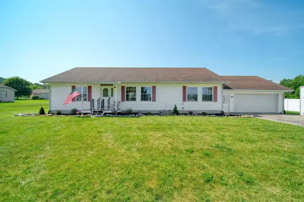 225 W Birch, Litchfield, MI 49252