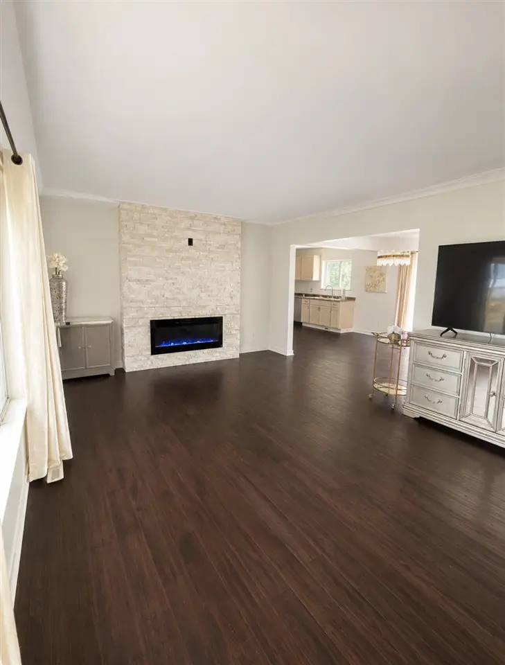 3187 W Cass, Flint, MI 48504 - #3