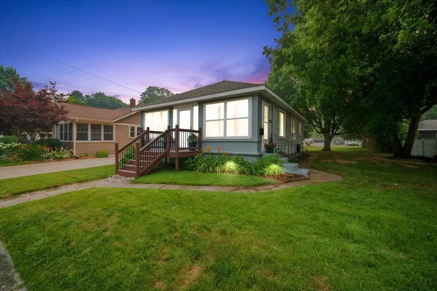 312 Sigsbee, Rockford, MI 49341 - #2