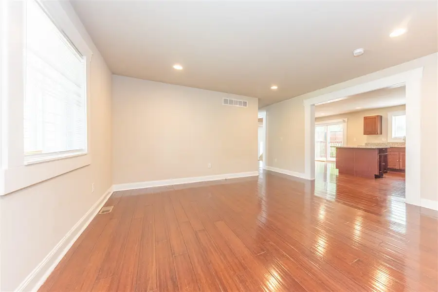 2 Maple Village, Ann Arbor, MI 48103 - #3