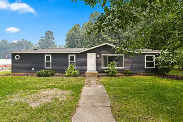 2683 111th, Allegan, MI 49010