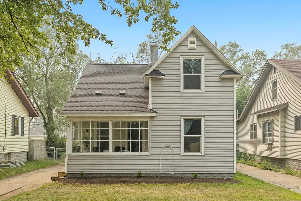 354 W 17th, Holland, MI 49423 - #1