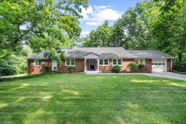 2855 Overridge, Ann Arbor, MI 48104