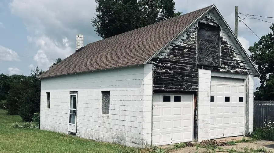 111 N State, Gobles, MI 49055 - #3
