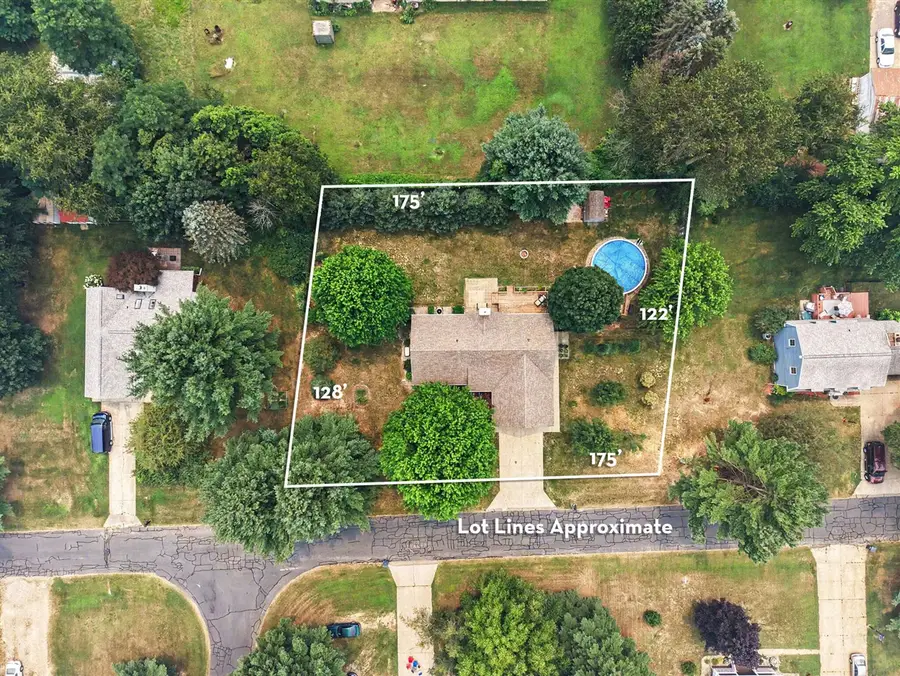 68340 Riverview, South Haven, MI 49090 - #3