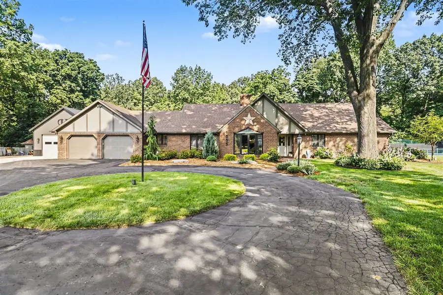 1555 Cardinal, Saint Joseph, MI 49085 - #2