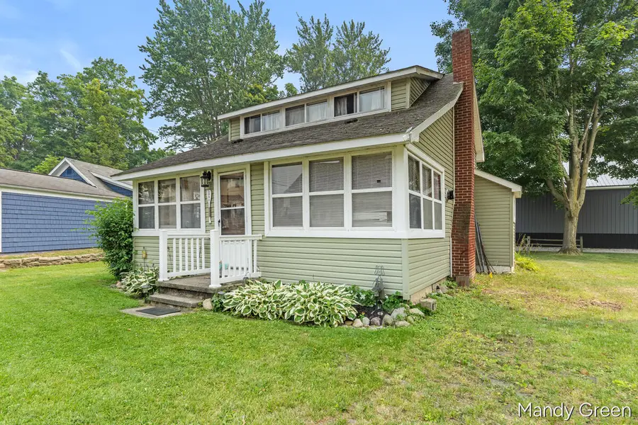 2004 Mildred, Crystal, MI 48818 - #2