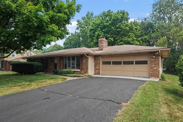 930 Piccadilly, Kalamazoo, MI 49006