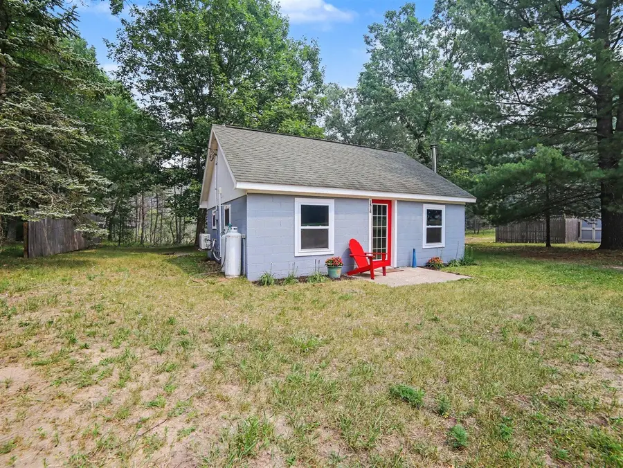 1514 S Walhalla, Branch, MI 49402 - #3