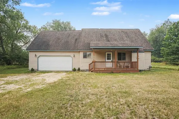 8885 Edgewater, Stanwood, MI 49346