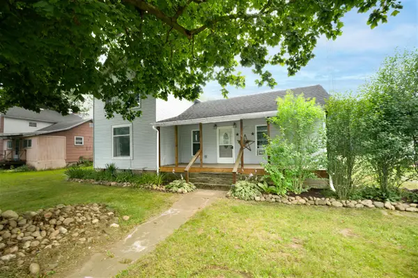 1011 E Copeland, Montgomery, MI 49255