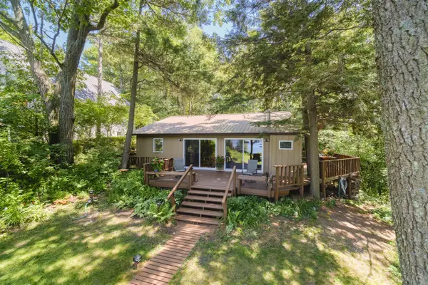 10777 Old Freesoil, Manistee, MI 49660