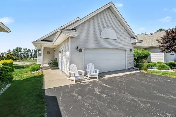 212 Lighthouse, Manistee, MI 49660