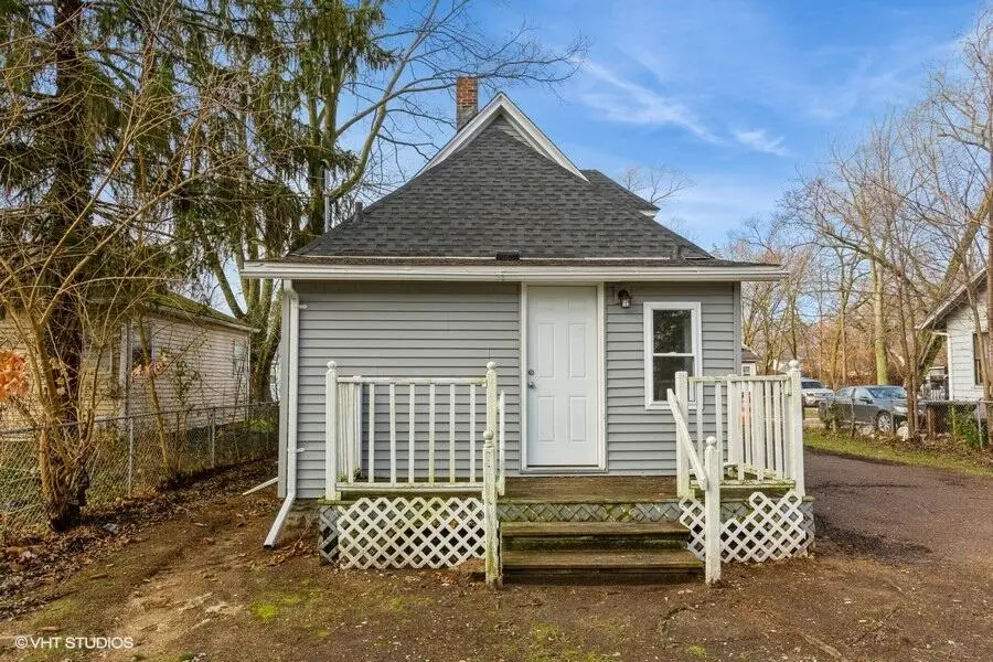 979 Lavette, Benton Harbor, MI 49022 - #3