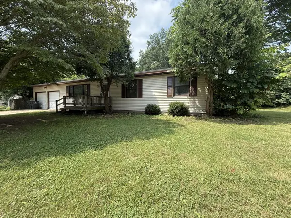502 Clark, Buchanan, MI 49107
