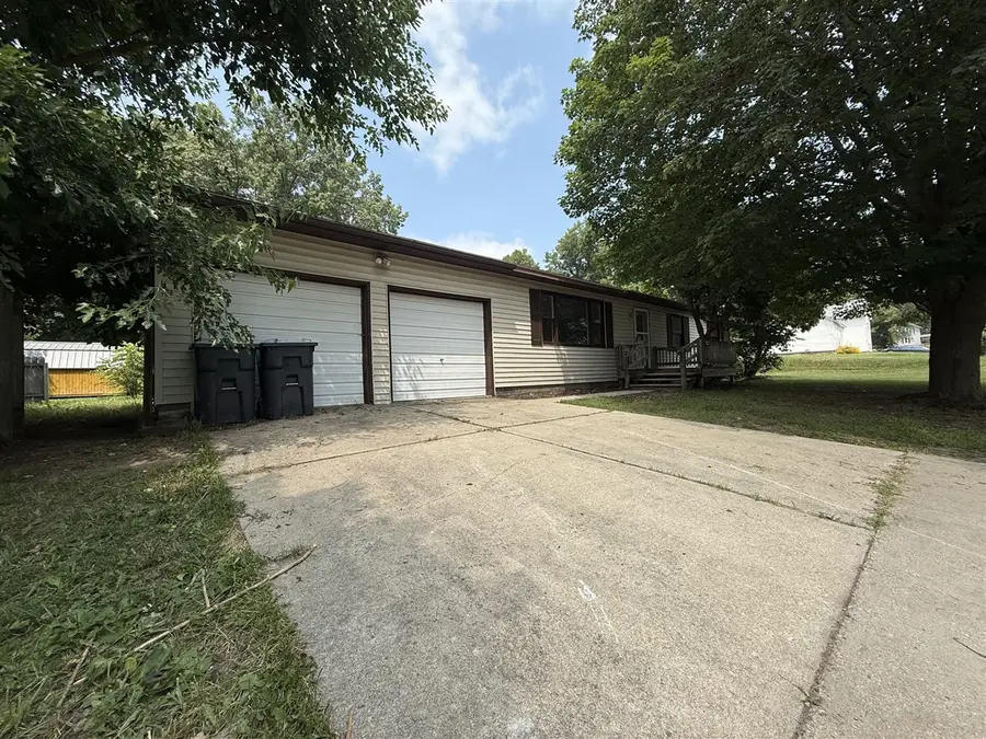 502 Clark, Buchanan, MI 49107 - #2