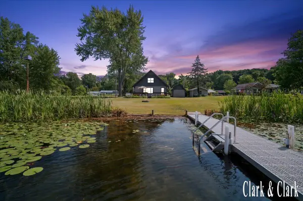3050 Thorpe, Delton, MI 49046