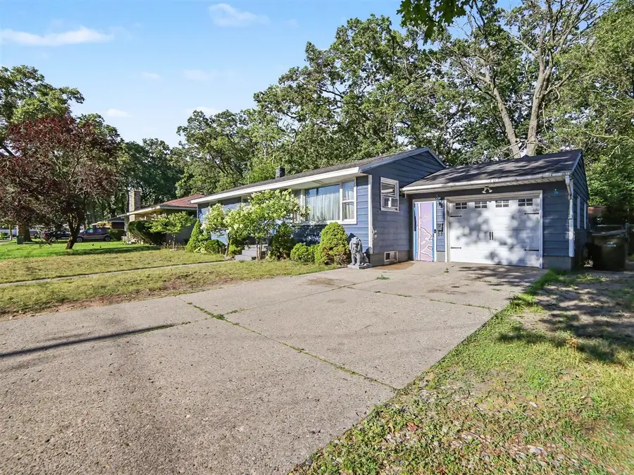 1324 Eastwood, Muskegon, MI 49442 - #2