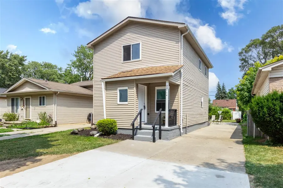 22714 Heussner, Warren, MI 48089 - #2