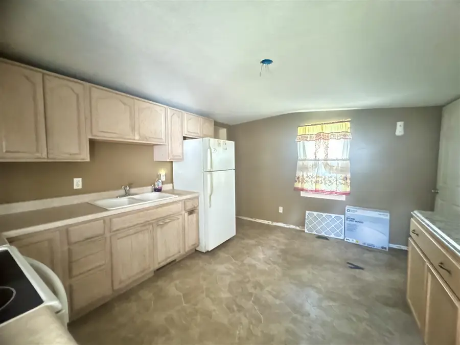 918 N Blackstone, Jackson, MI 49202 - #2