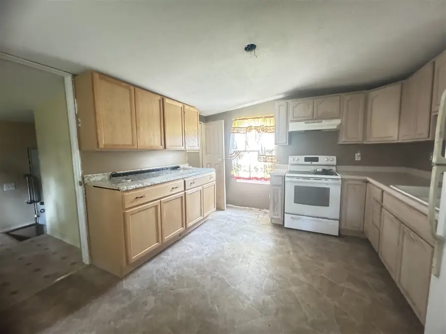 918 N Blackstone, Jackson, MI 49202 - #3