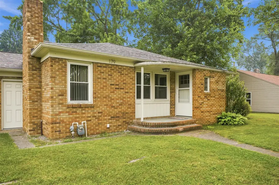 179 Clardelle, Benton Harbor, MI 49022 - #3