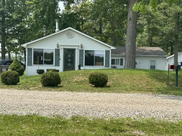 12232 Maple Hillsdale Co., Montgomery, MI 49255