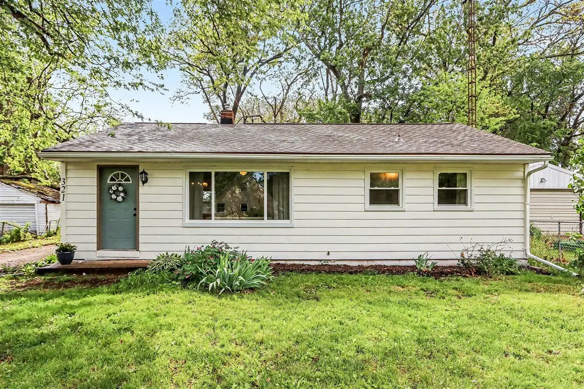 321 Snow, Level Park Oak Park, MI 49037 - #1