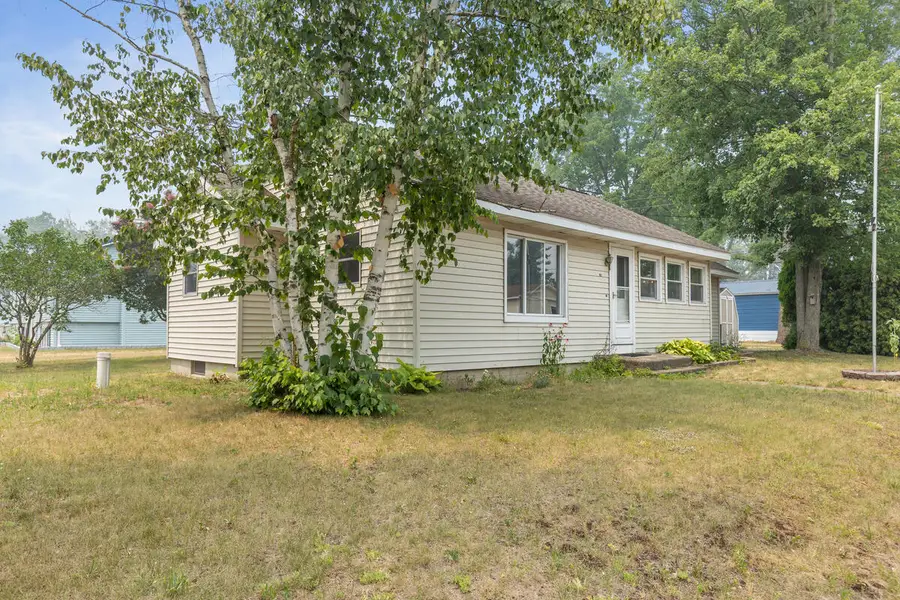 156 Stearns, Barryton, MI 49305 - #2