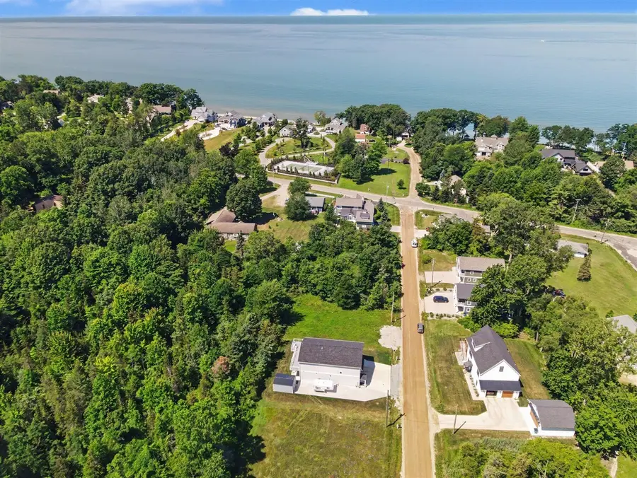 7368 Beachview, South Haven, MI 49090 - #2