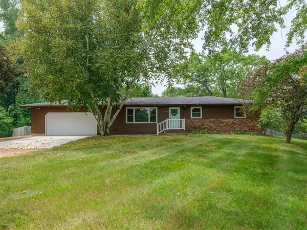 22977 Grandeur, Mattawan, MI 49071