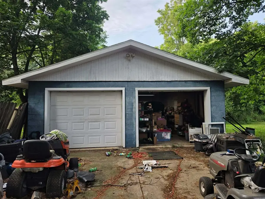 4428 W Butterfield, Olivet, MI 49076 - #3