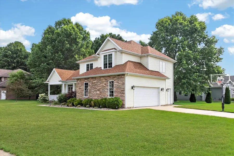 3911 Fox Crossing, Saint Joseph, MI 49085 - #3