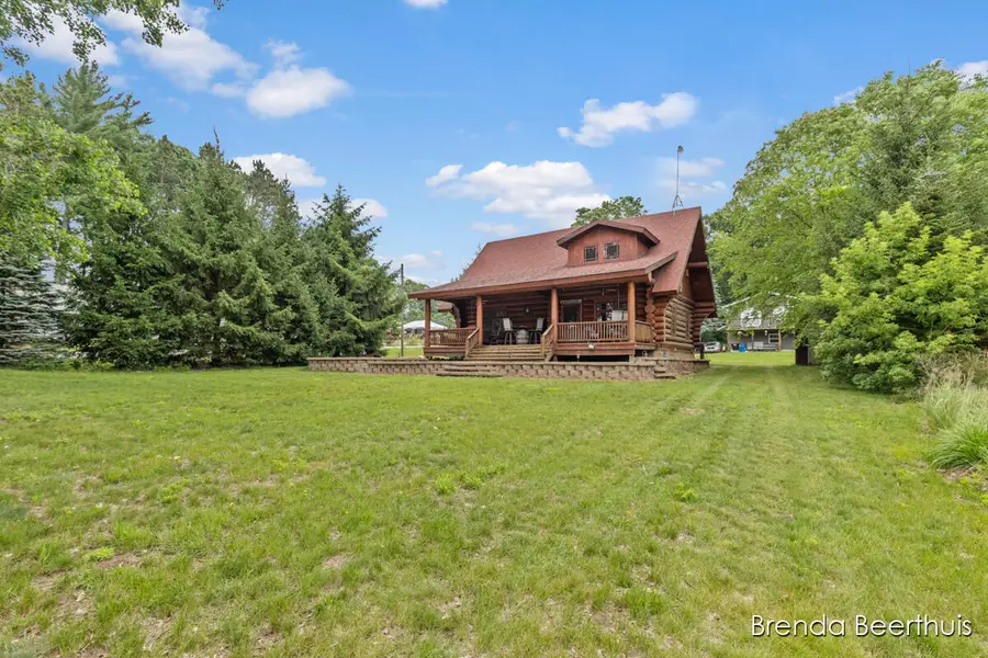 2618 N Mundy, White Cloud, MI 49349 - #3