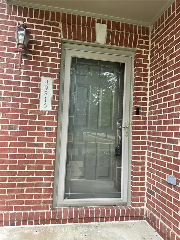 49816 Potomac #81, Canton, MI 48188