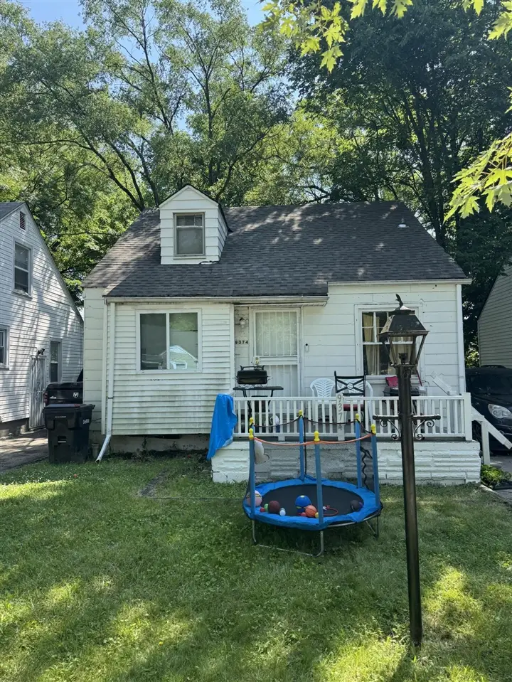 9374 Minock, Detroit, MI 48228 - #1