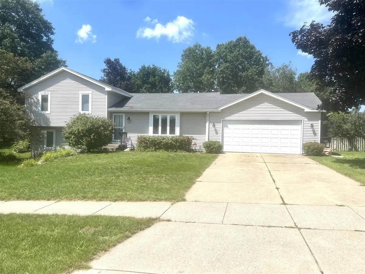 1421 Hollow Ridge, Rockford, MI 49341 - #1