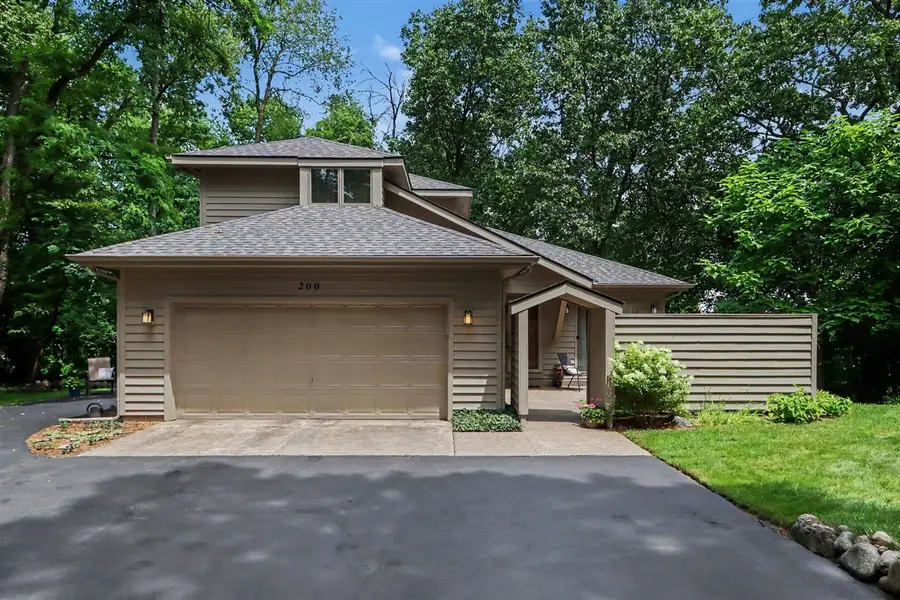 200 Grandview, Kalamazoo, MI 49001 - #2