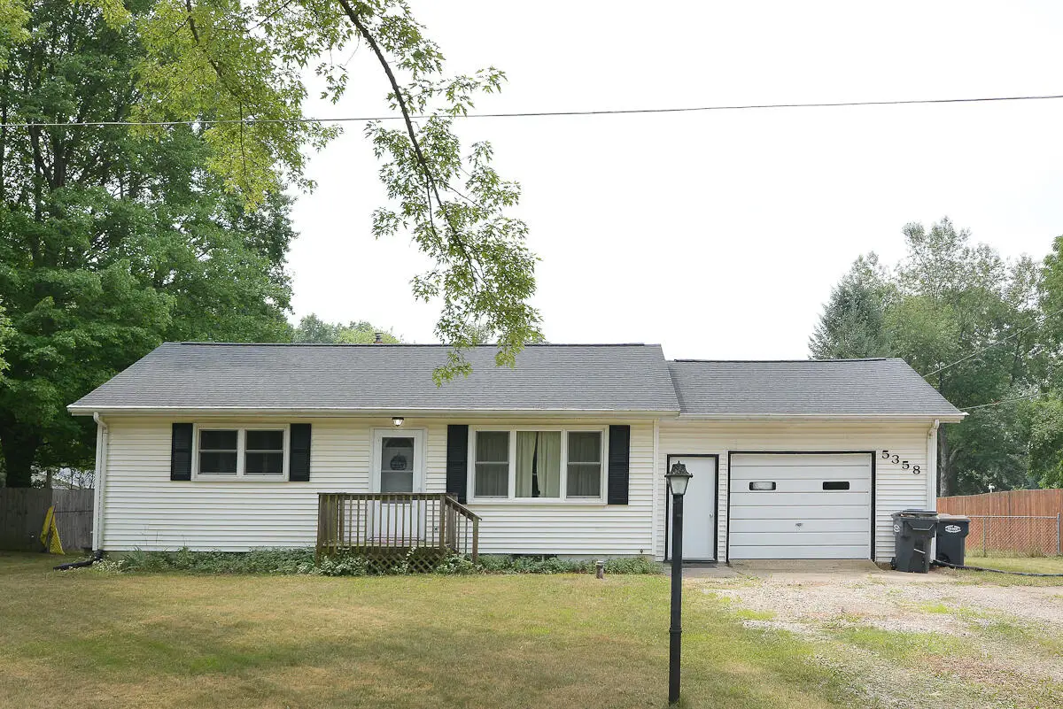 5358 E S, Vicksburg, MI 49097 - #1