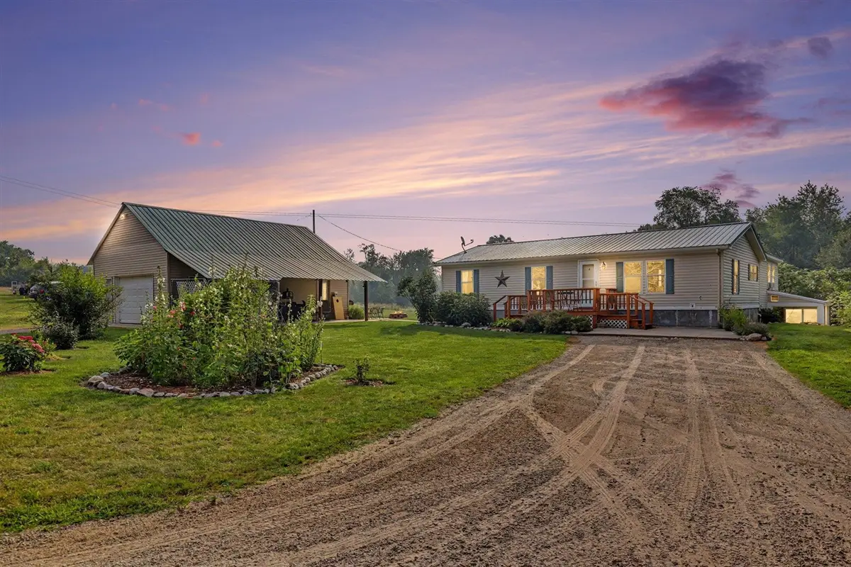 9752 Fuller, Greenville, MI 48838 - #1