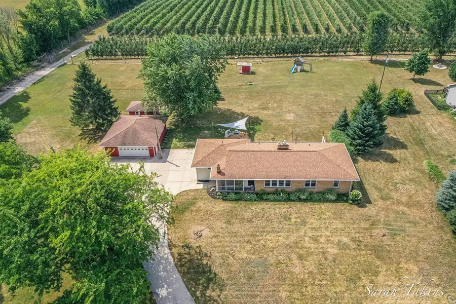 362 Broman, Sparta, MI 49345 - #2